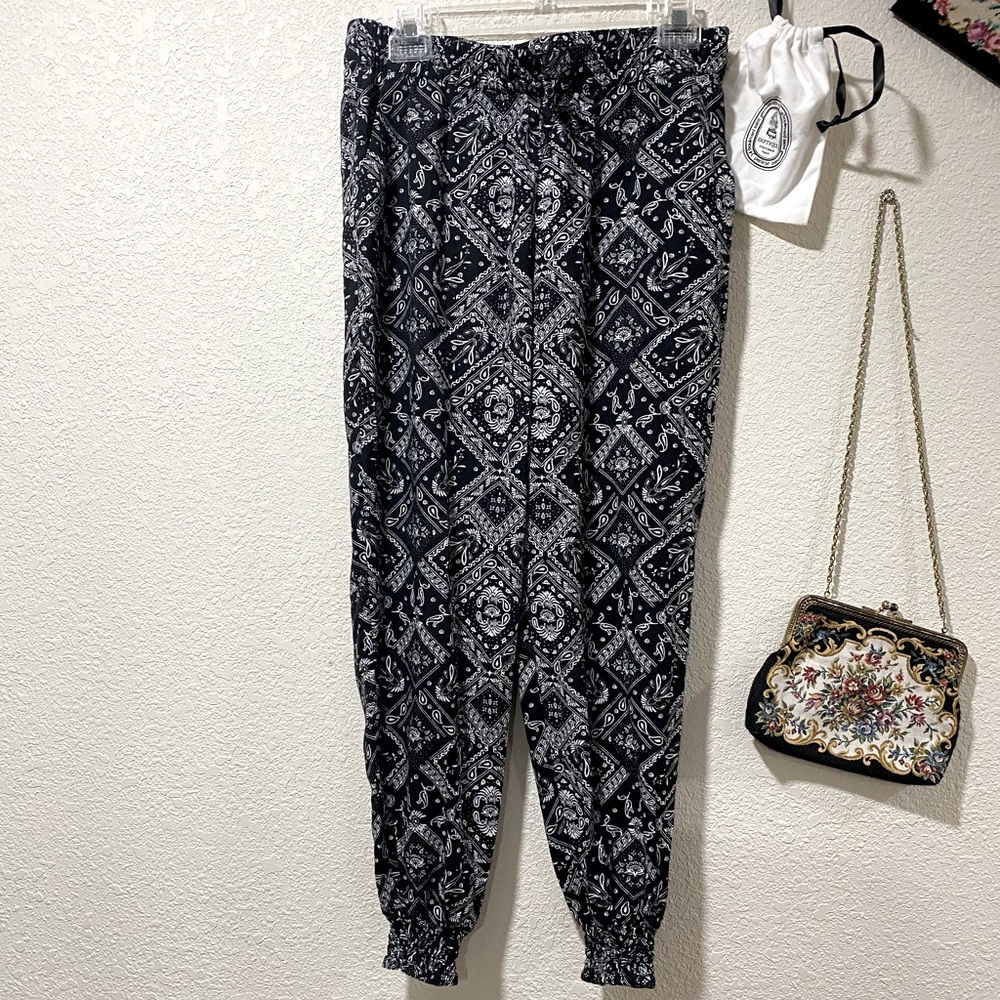 Boho H&M Bandana Paisley Joggers Relaxed Pants